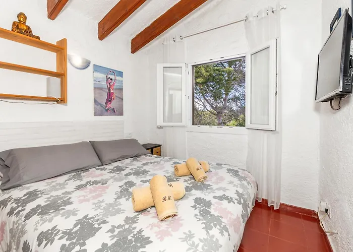 Cavall Menor Willa Cala Morell